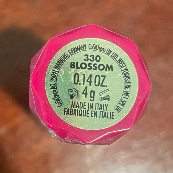 💄 Milani Color Fetish Matte - The Flora Collection Lipstick 💄 - Picture 5 of 5